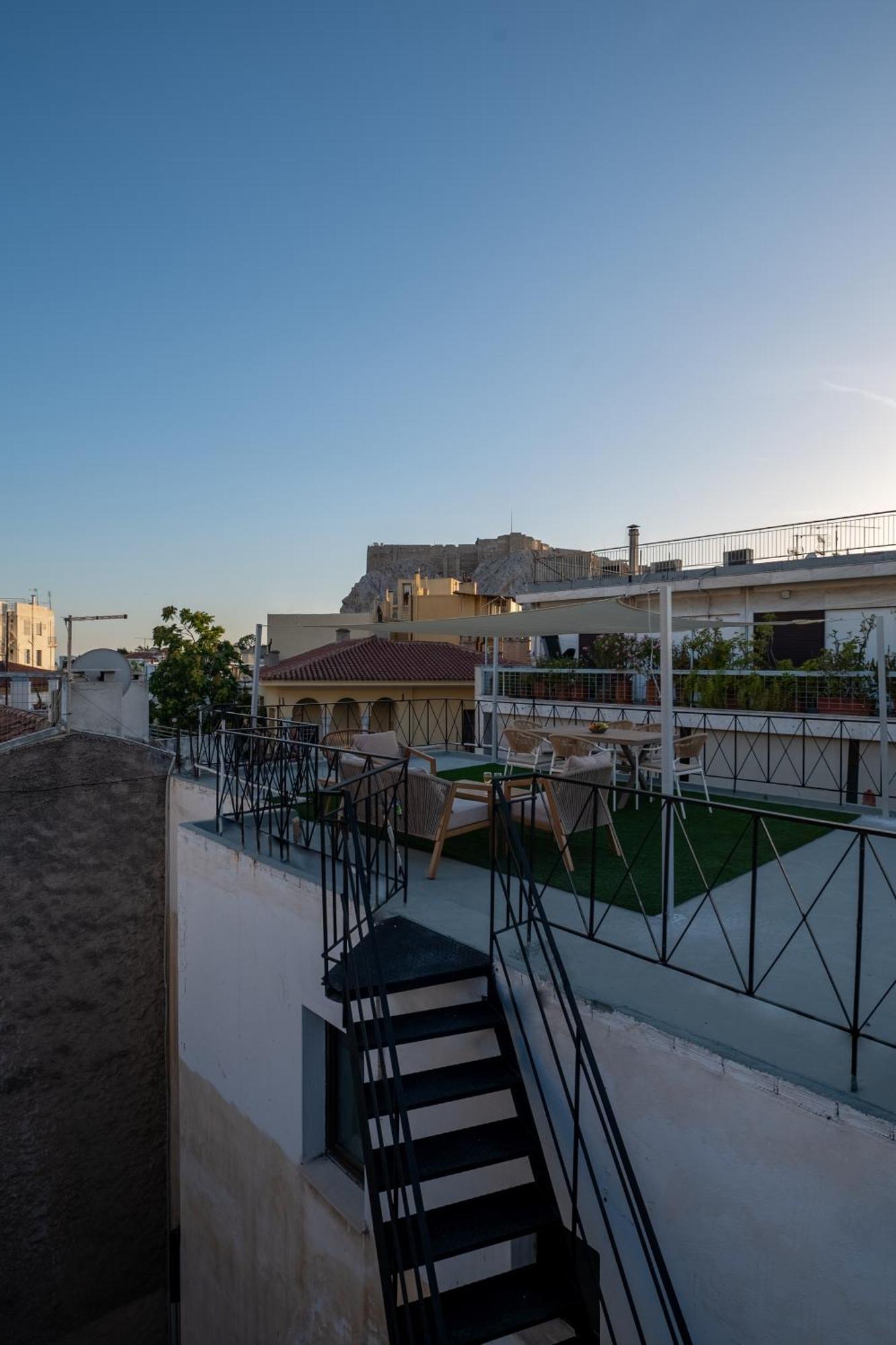 Live Life Plaka Apartment Atény Exteriér fotografie