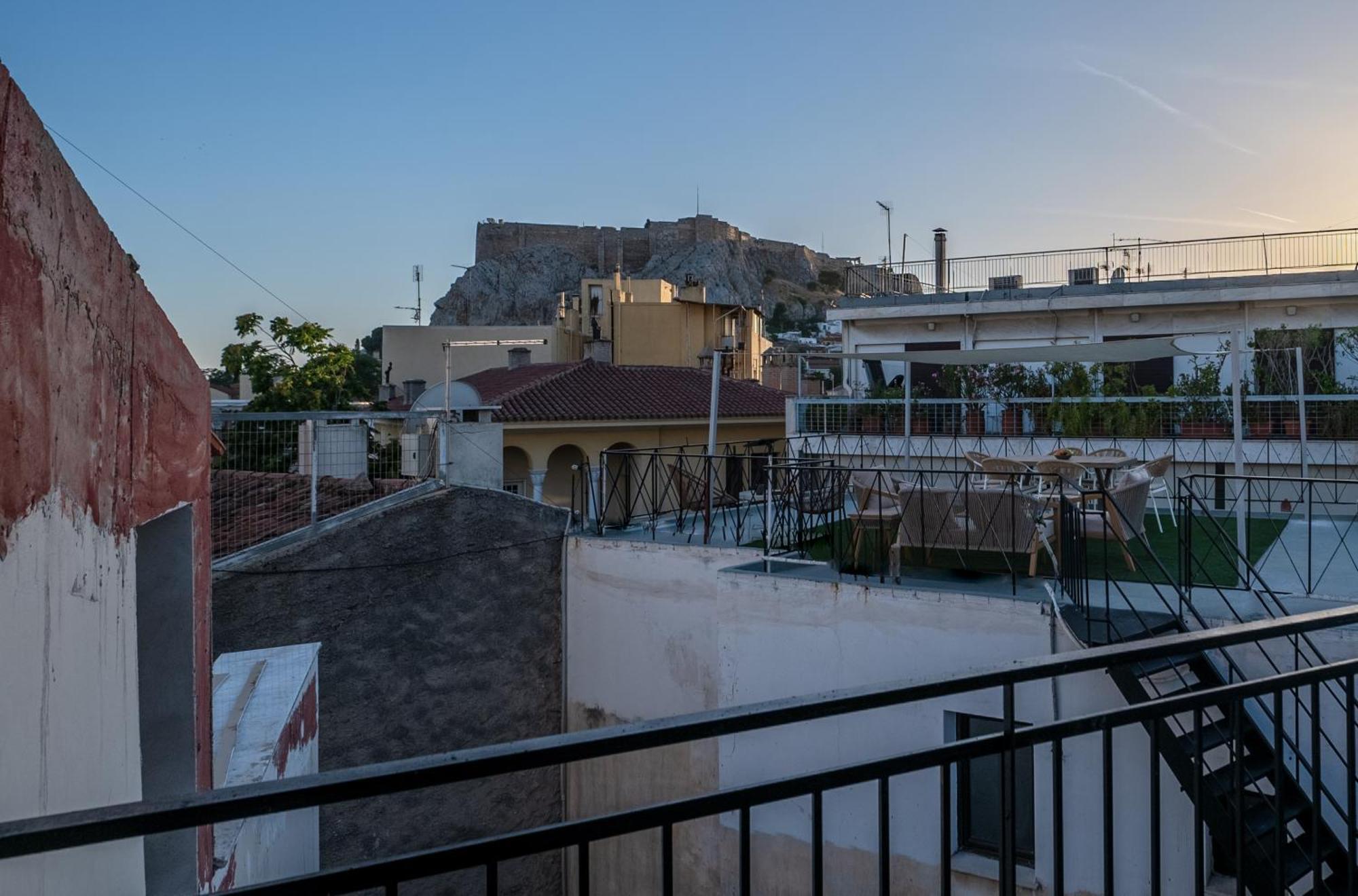 Live Life Plaka Apartment Atény Exteriér fotografie